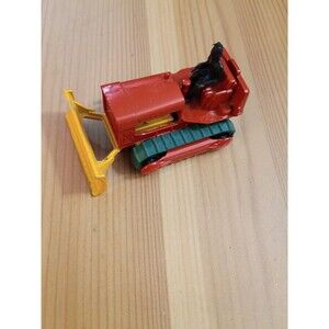 Matchbox Lesney No. 16 Case Tractor Bulldozer with Driver Vintage Diecast